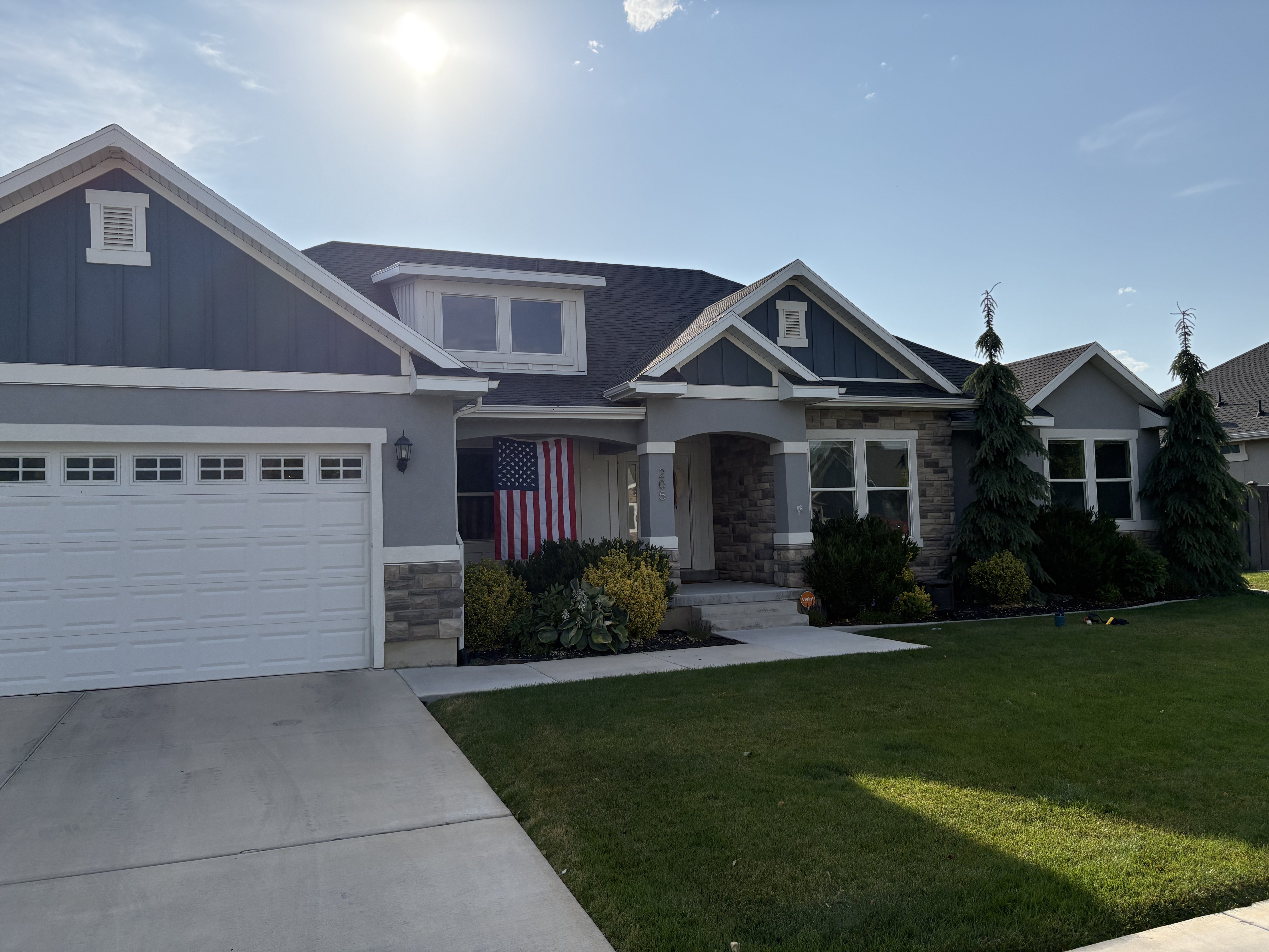 Backyard home exterior window cleaning Provo Utah